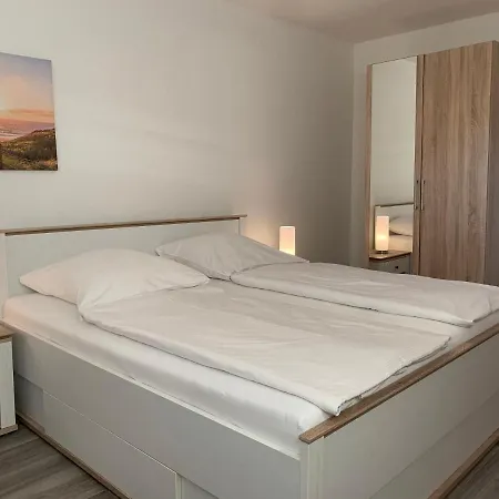 Kleine Brise 11 Bootsmann Stuuv Büsum